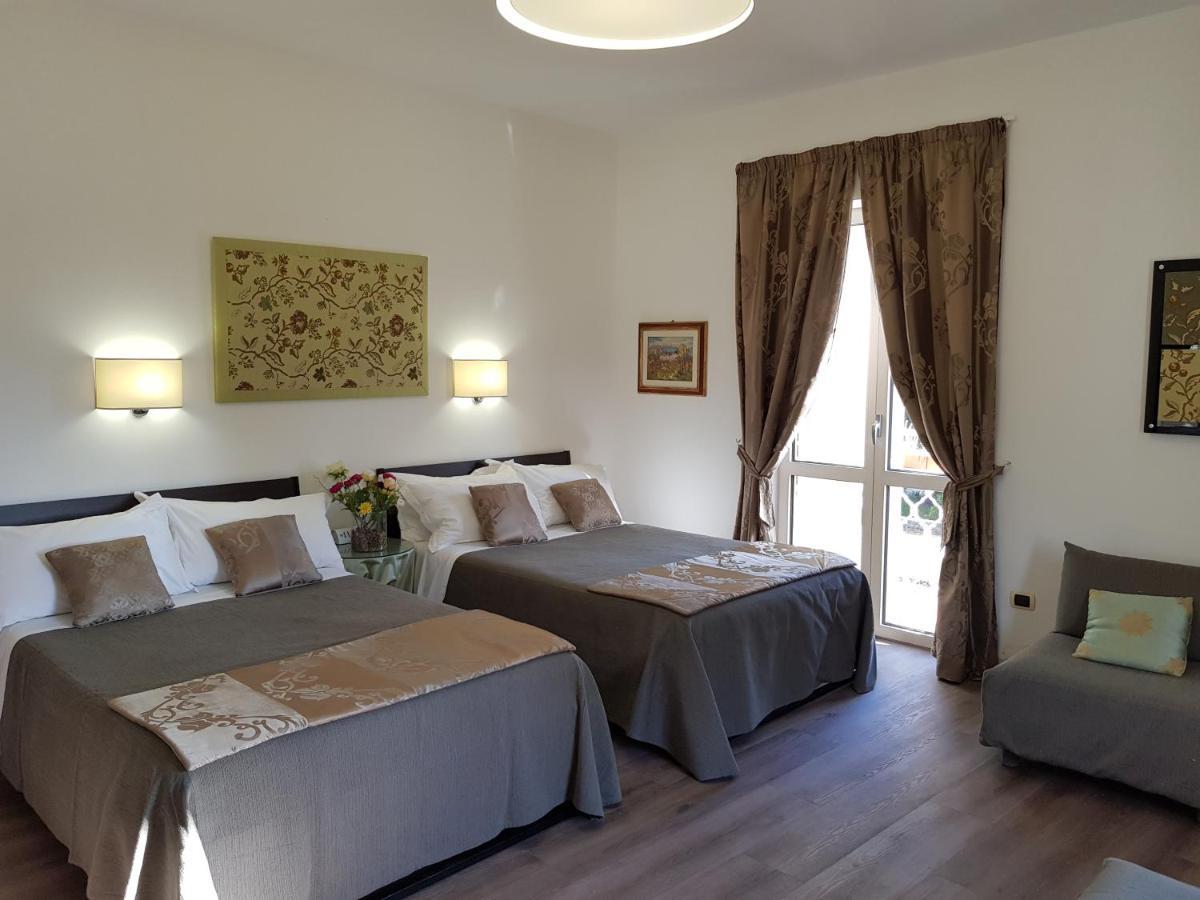 L'Insolita Reggia Caserta Luaran gambar