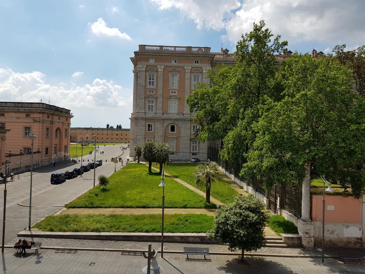 L'Insolita Reggia Caserta Luaran gambar