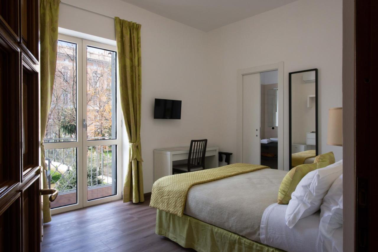 L'Insolita Reggia Caserta Luaran gambar
